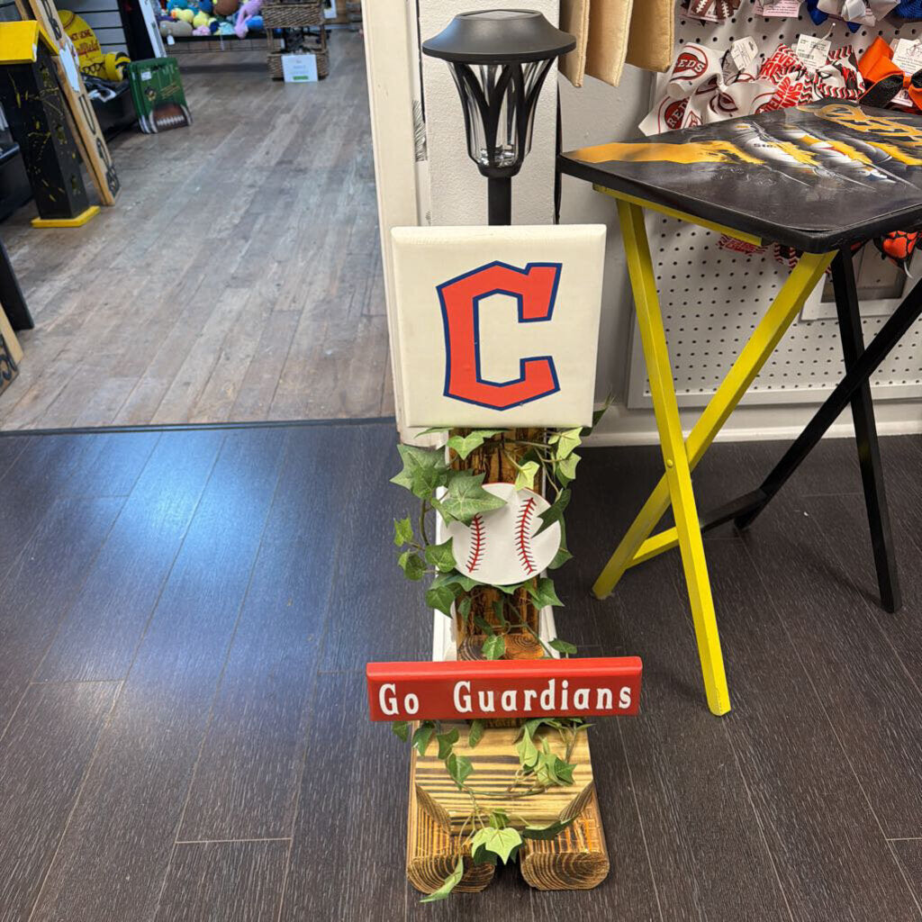 Cleveland Guardians Solar Light