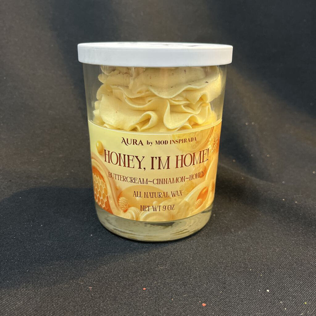 Honey, I'm Home Candle (buttercream, cinnamon, honey)