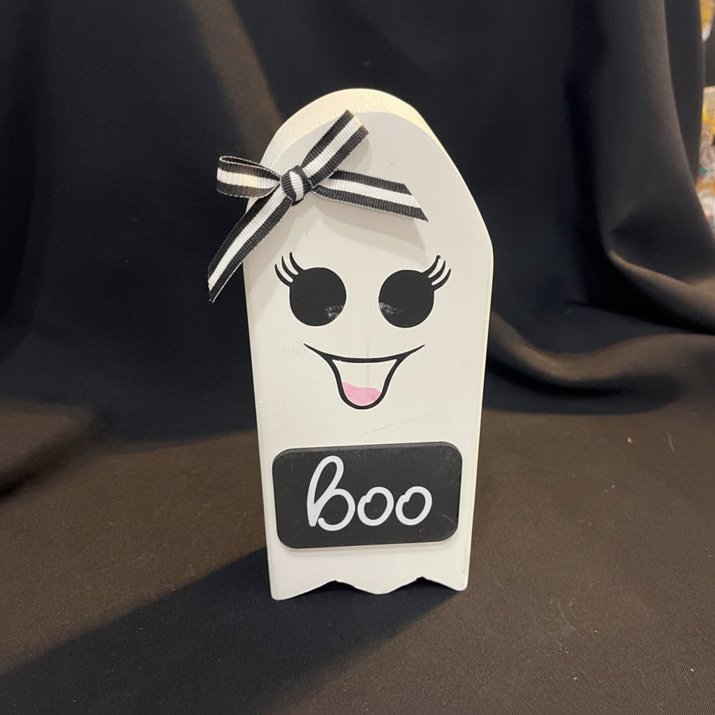 Wood Medium White Ghost