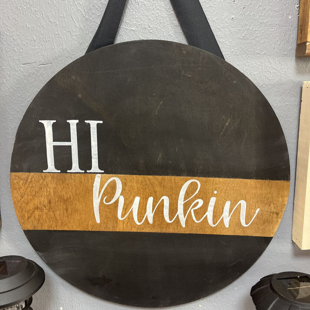Hi Pumpkin door round (black w/natural strip)