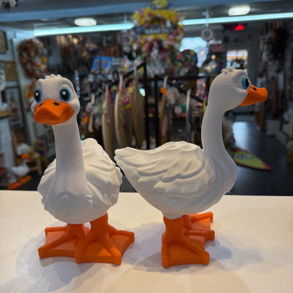 3D Desk Goose
