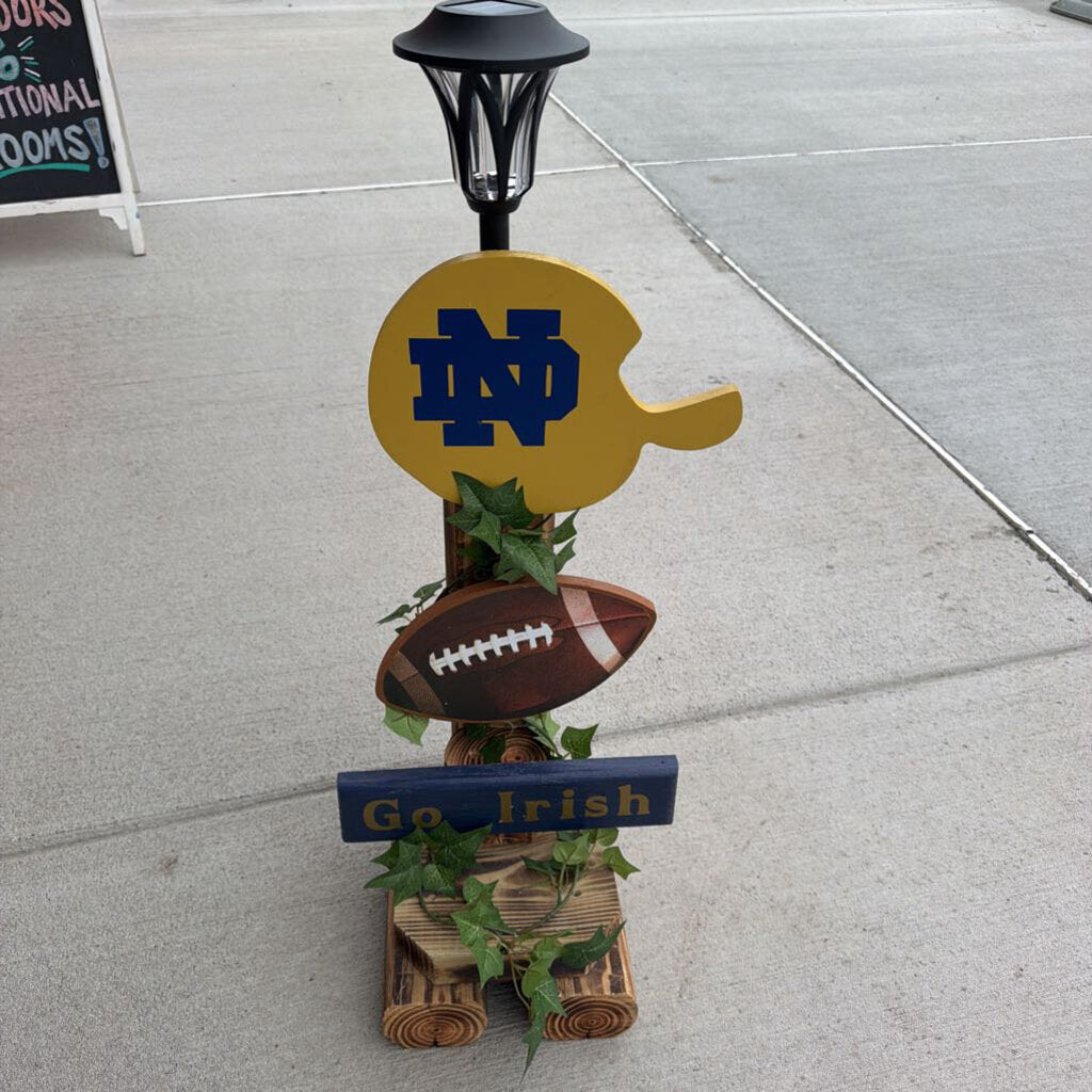 Notre Dame ND Helmet Football Solar Light