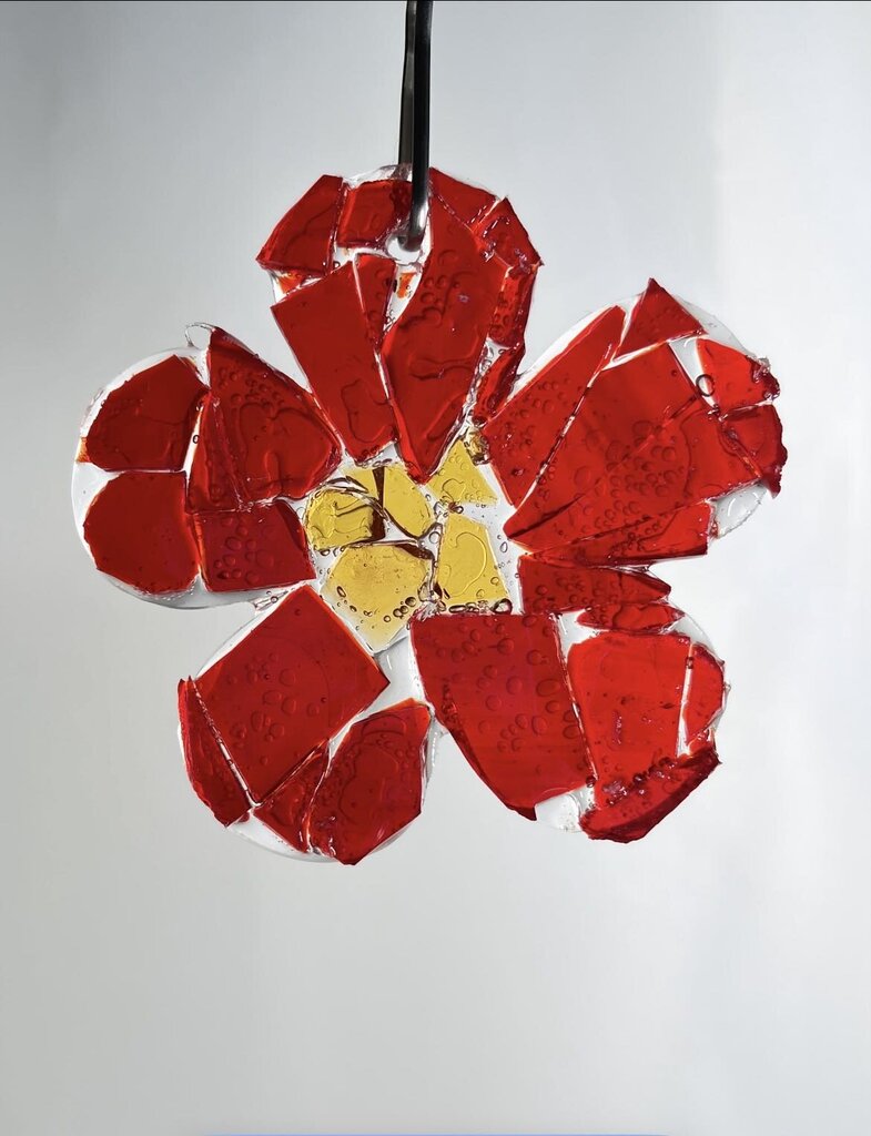 Flower Sm red Suncatcher