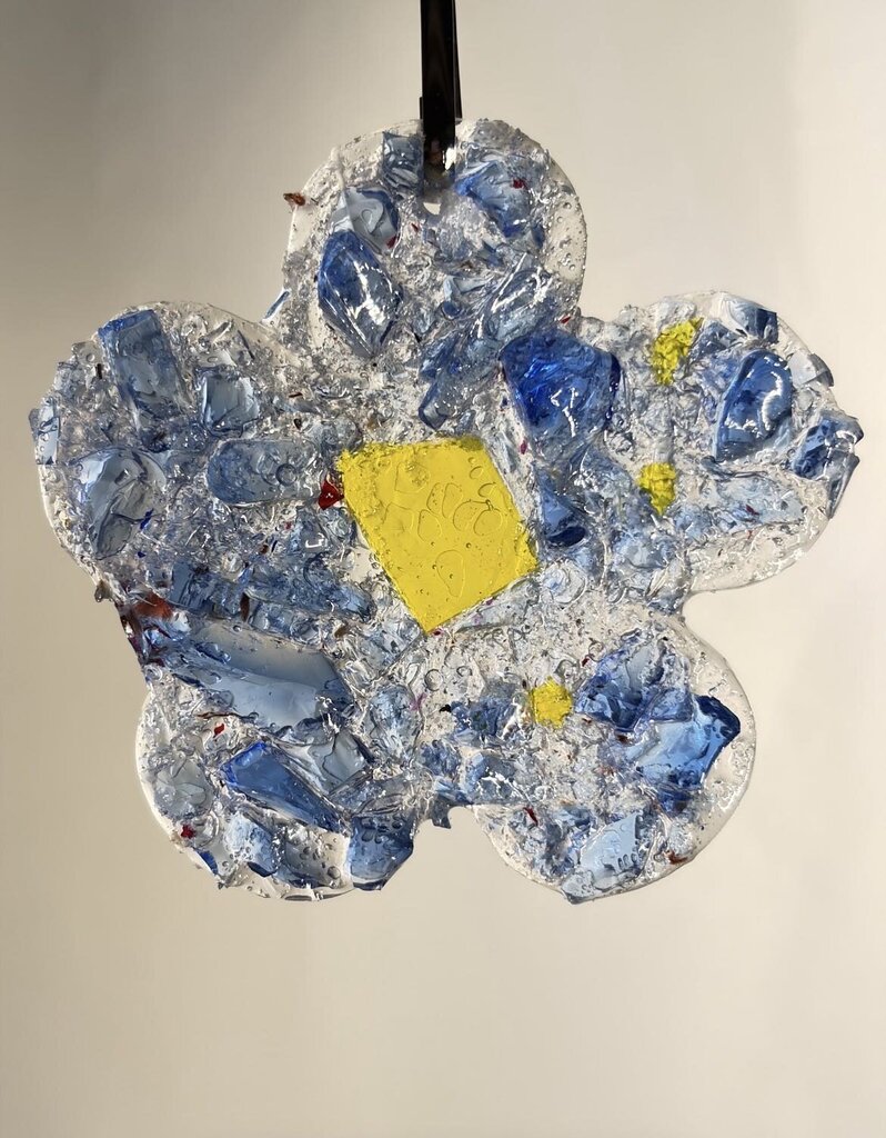 Flower Sm blue crystal Suncatcher