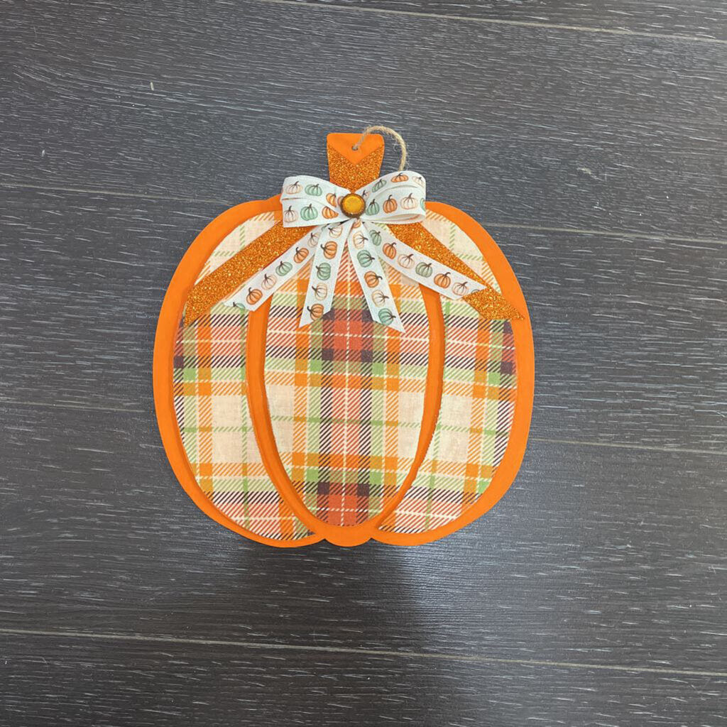 Hanging Wood Pumpkin