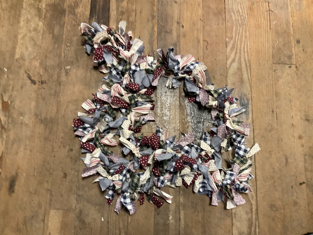 Patriotic Rag Tie Garland w/Green