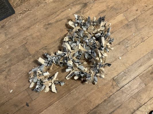 Beige/Grey Rag Tie Garland