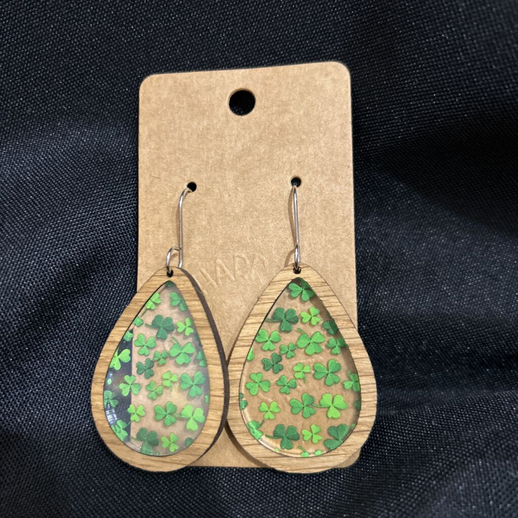 Shamrock Inlay Drop