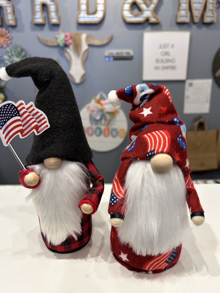 Gnome Red/Black w/Flags