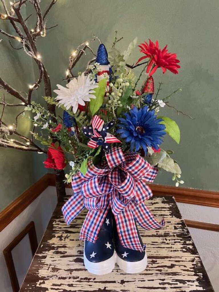 Patriot boot floral