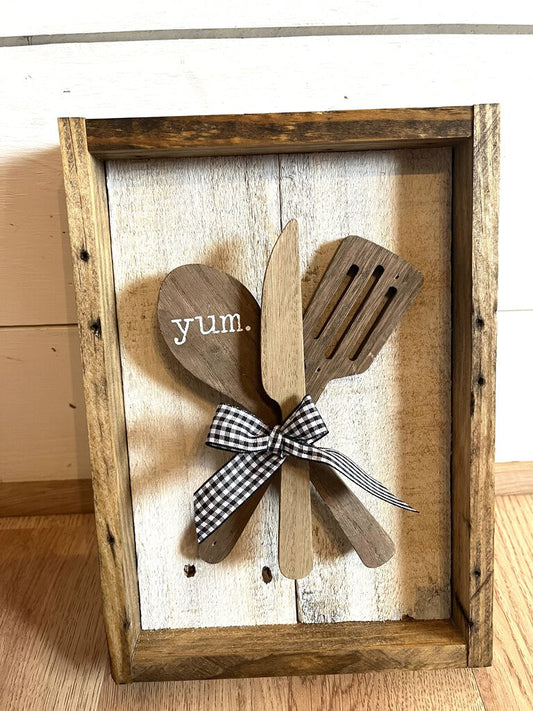 Yum Silverware Set