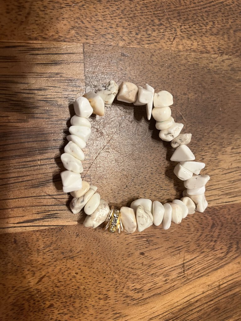 MJ Howlite Gemstone Bracelet