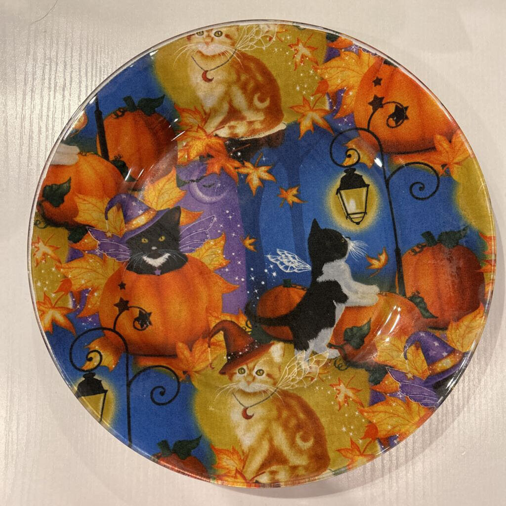 Cat Halloween Plate