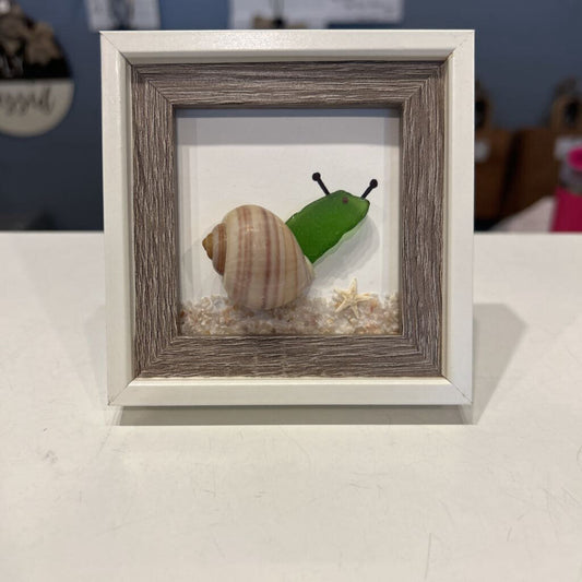 Beach Glass small white/gray frame, snail