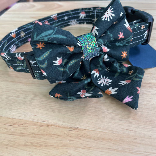 Dark Green Floral Dog Collar