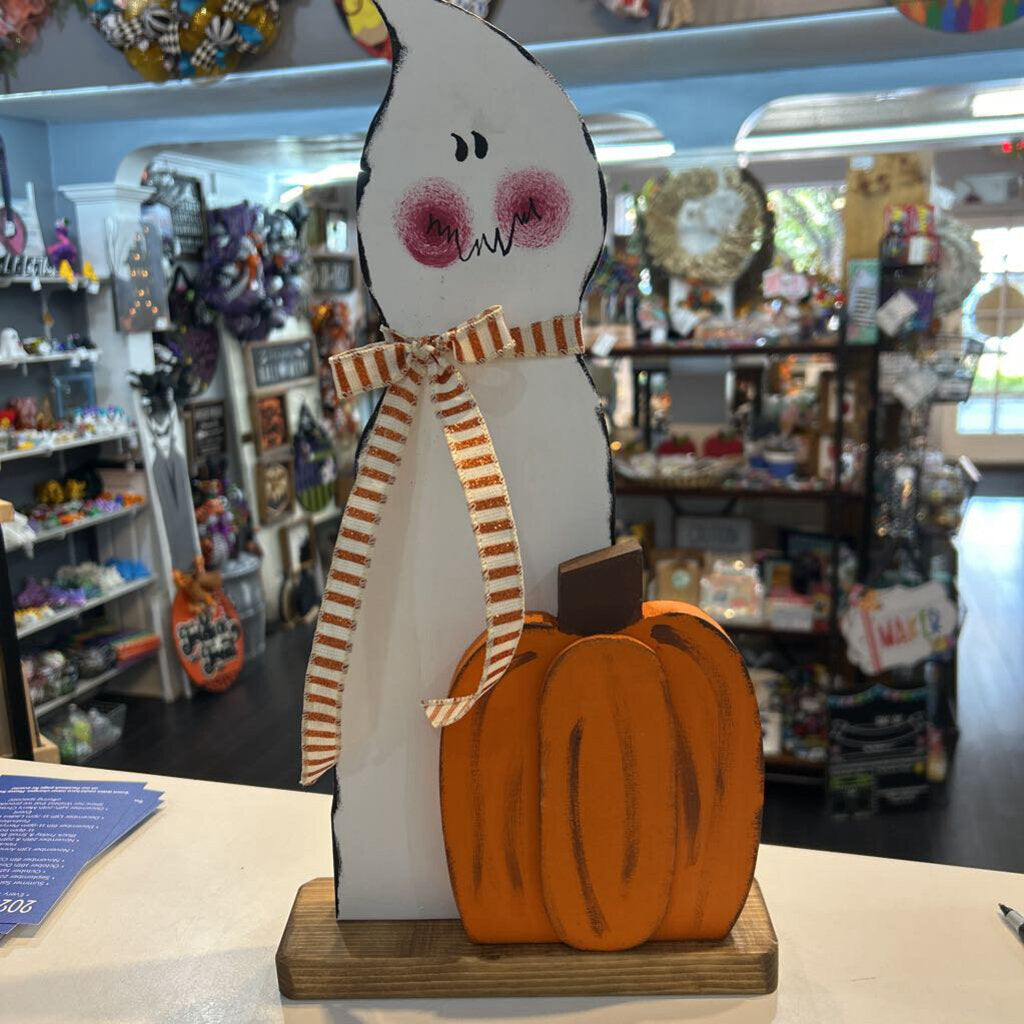 #85 Ghost w/Pumpkin