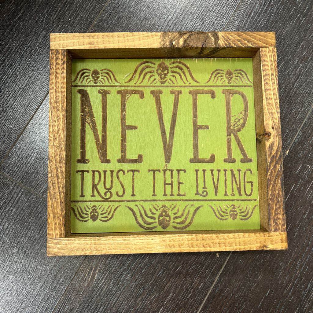 Living-Trust Green