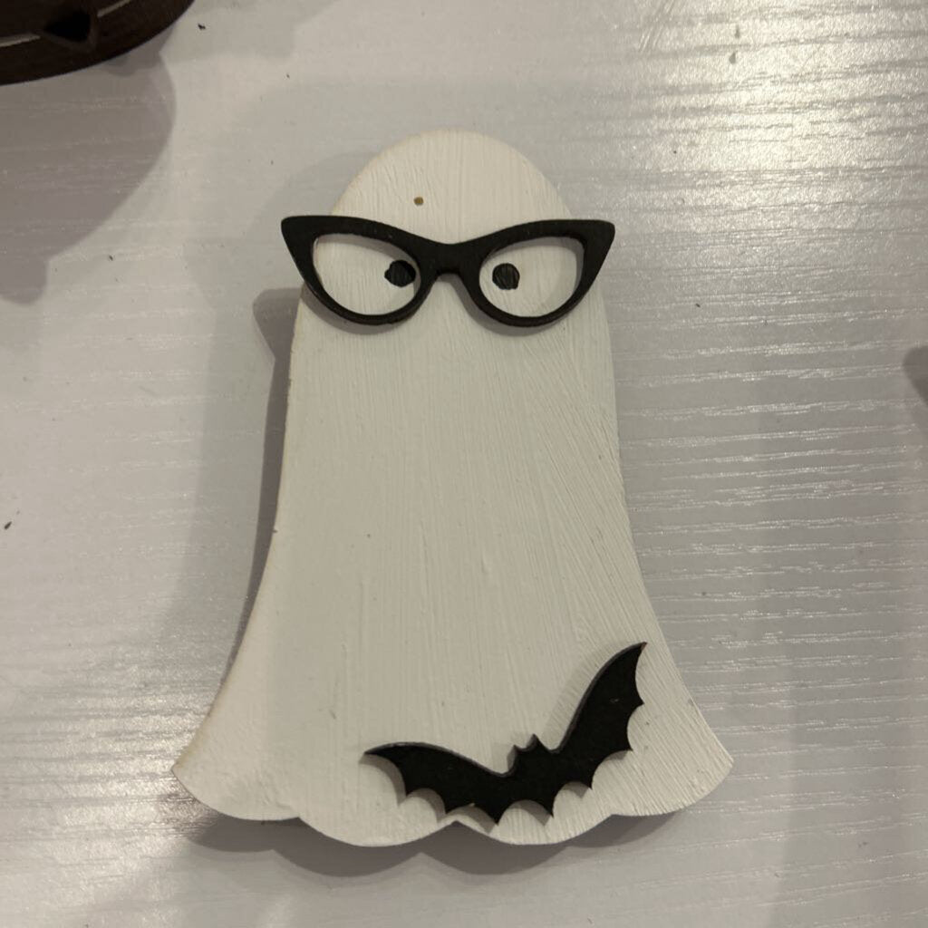 Mini Nerd Ghosts (bat)