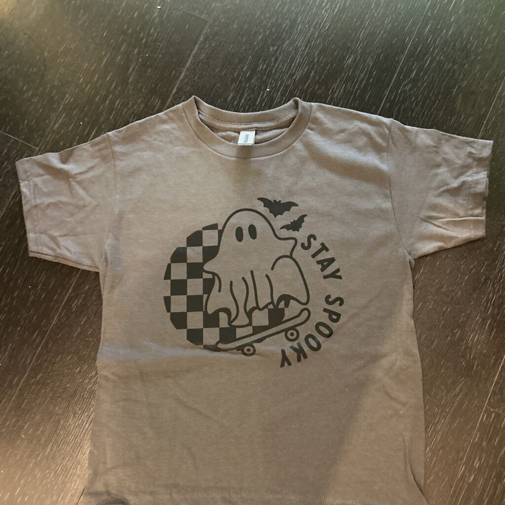 Kids Stay Spooky TShirt XL