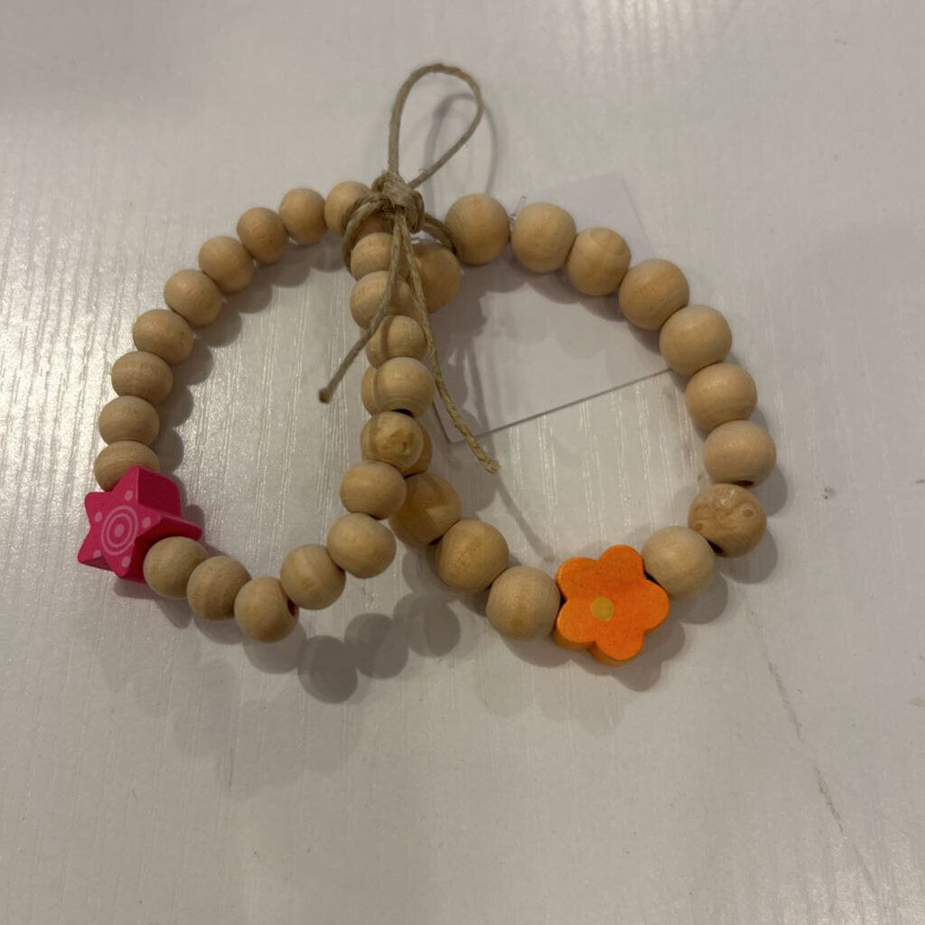 Kids set of 2 wood beaded with star/flower bracelet