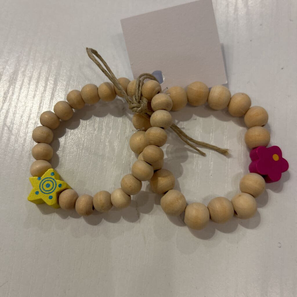 Kids set of 2 wood beaded with star/flower bracelet