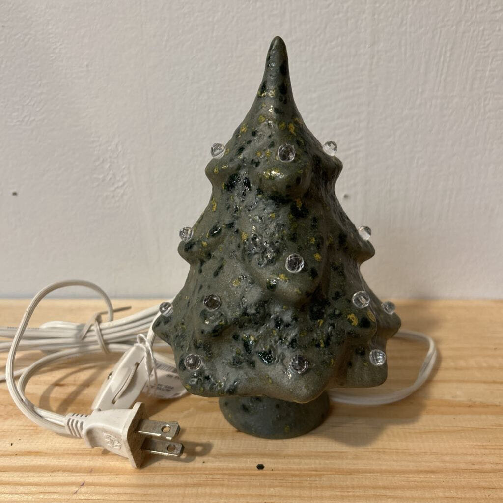 #160 Christmas Tree Lighted-Forest Green