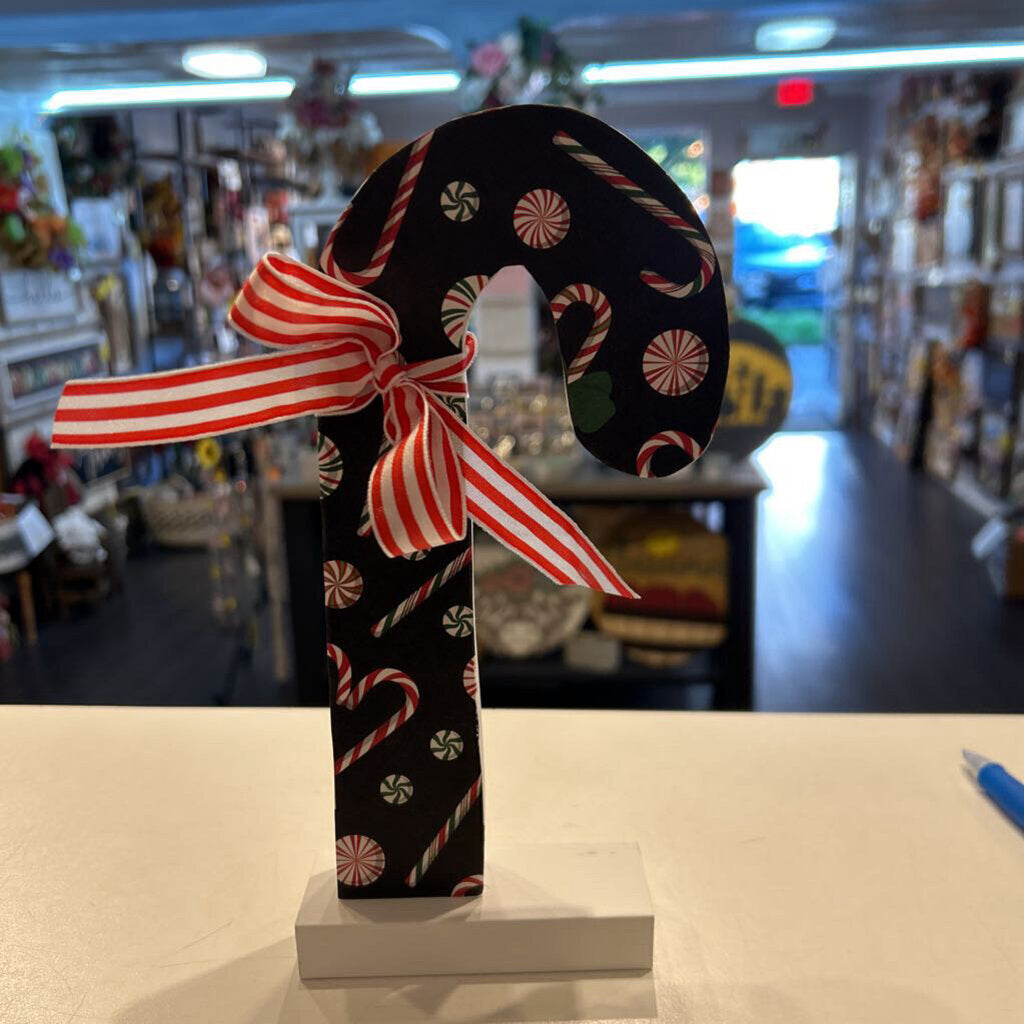 wood candy cane w/ red stripe bow