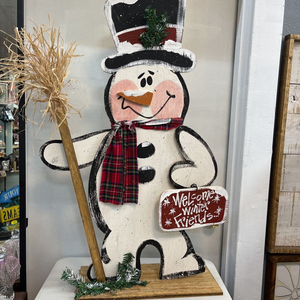 Large Snowman w/Broom on Base