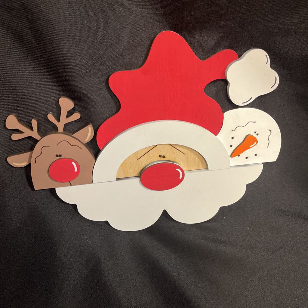 Santa & Friends Sitter