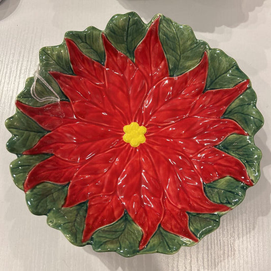 Pointsettia Dish w/ Leaves - Red