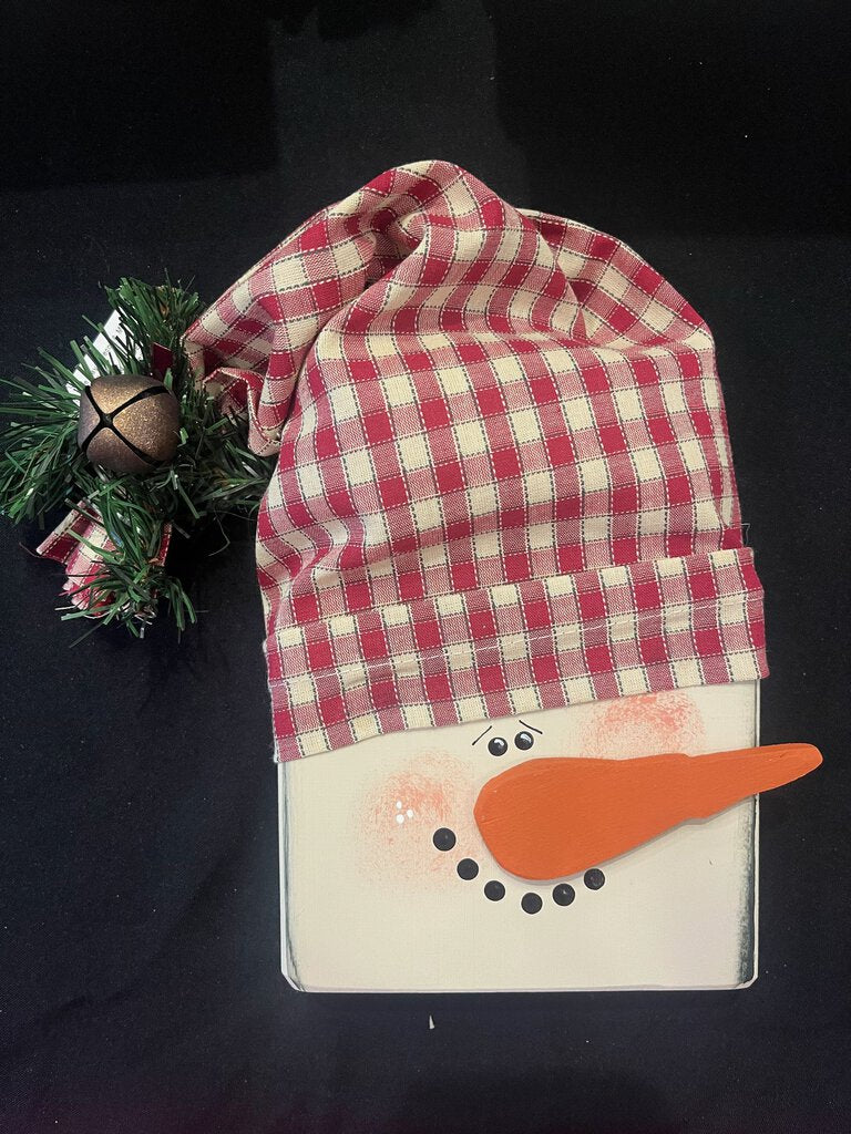 Block Snowman Head #316 Red/Cream plaid