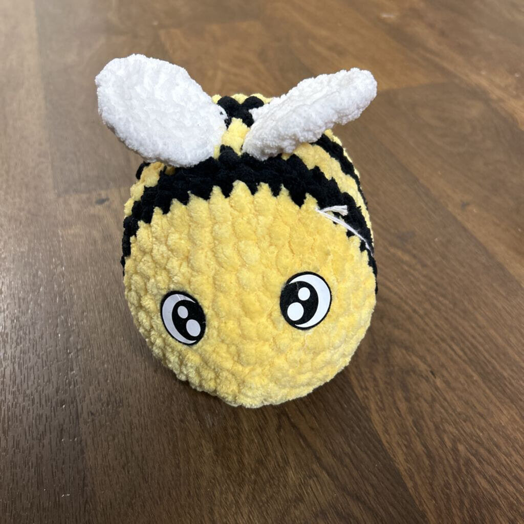 crochet big bee