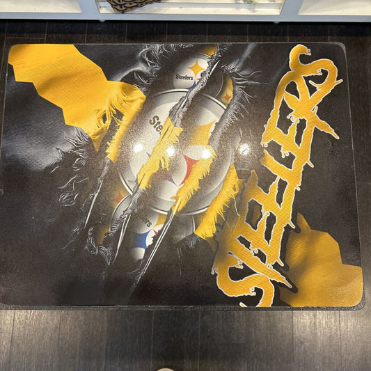 Pittsburgh Steelers Claw TV Tray