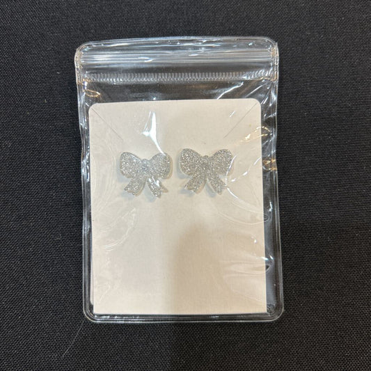 Bow Stud Silver Glitter