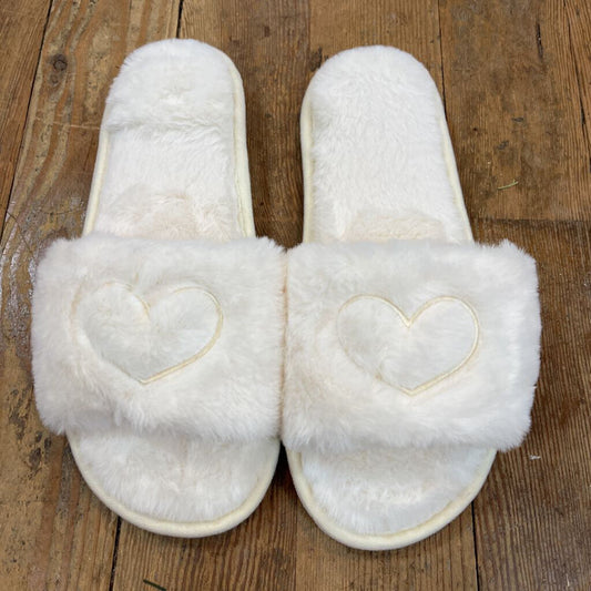 Heart Slippers White