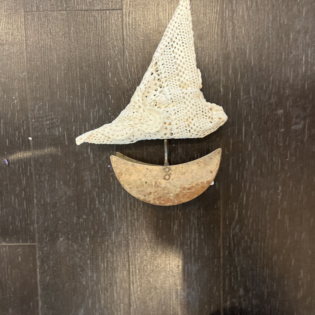 Lace Doily Boat Dough Kneader