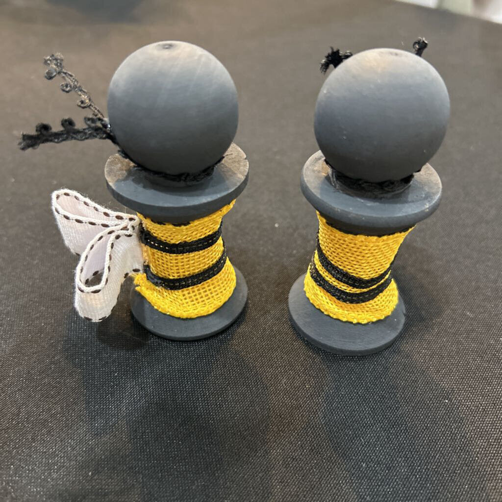 Antique Wood Spool Bumble Bee