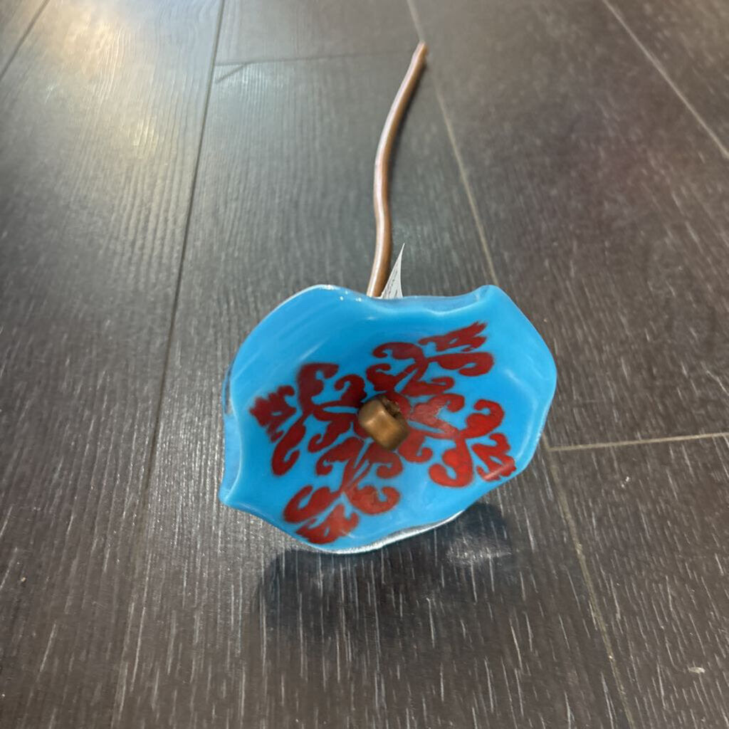 Bee Bath Garden Stake; blue red flower