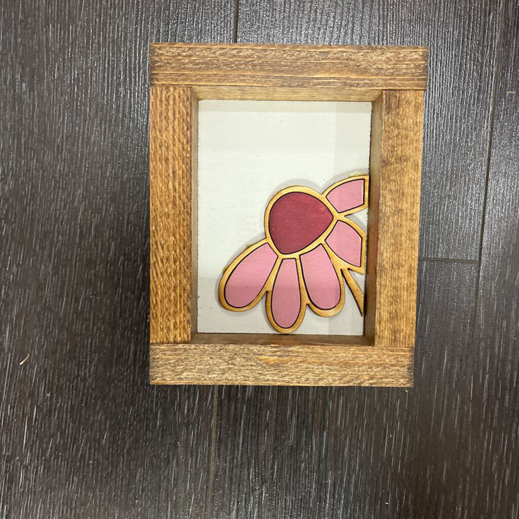 Plum Corner Floral Mini