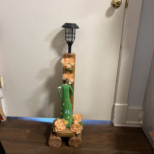 Lg Green Angel Solar Light