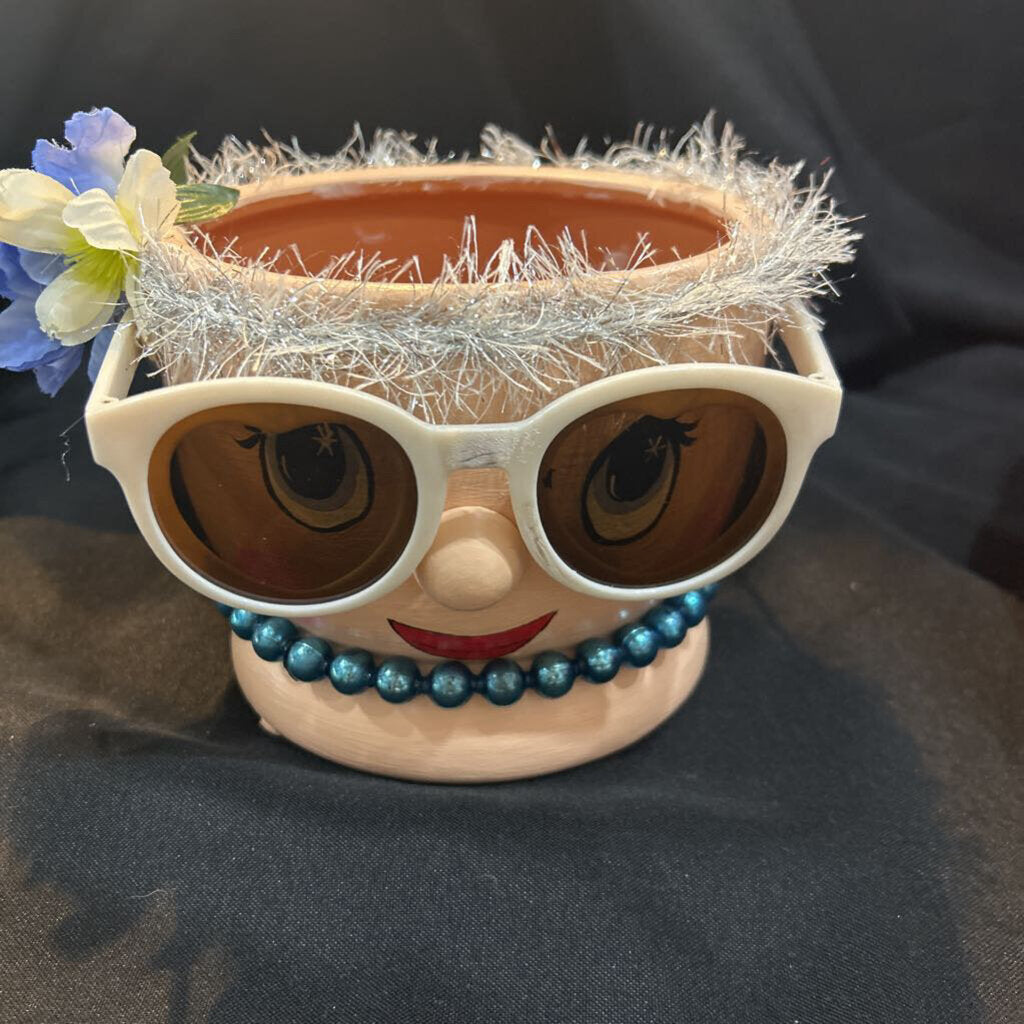 Clay Pot Girl-White Glasses