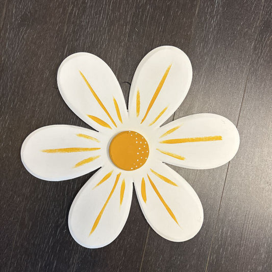 Wood Flower 18" white