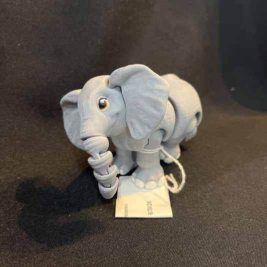 Elephant (M)