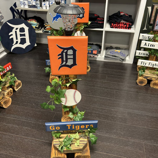 Detroit Tiger Solar Light