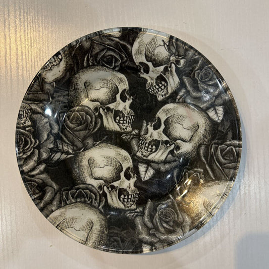 Small Glass Plate; Skull & Roses B&W