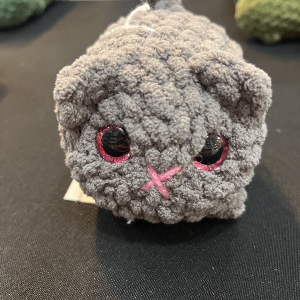 Crochet Gray Kitten