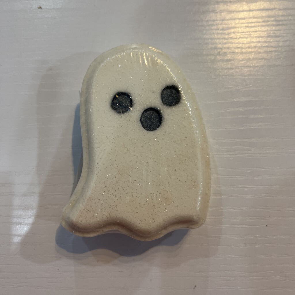 Ghost Bath Bomb