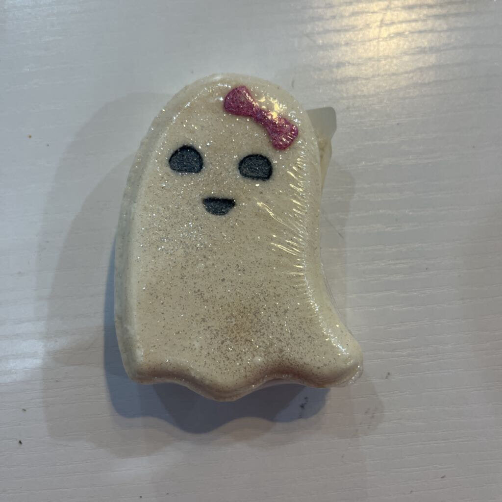 Girl Ghost Bath Bomb