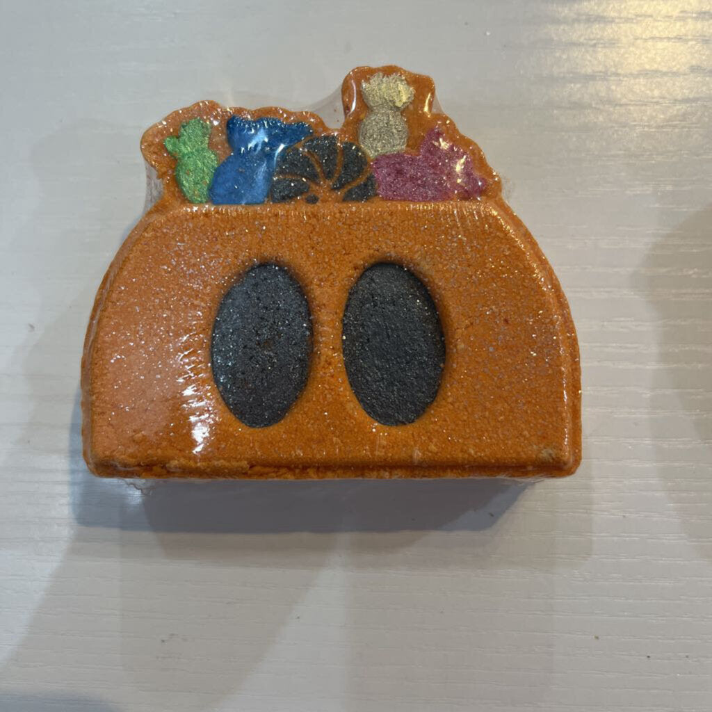 Candy Bucket Bath Bomb