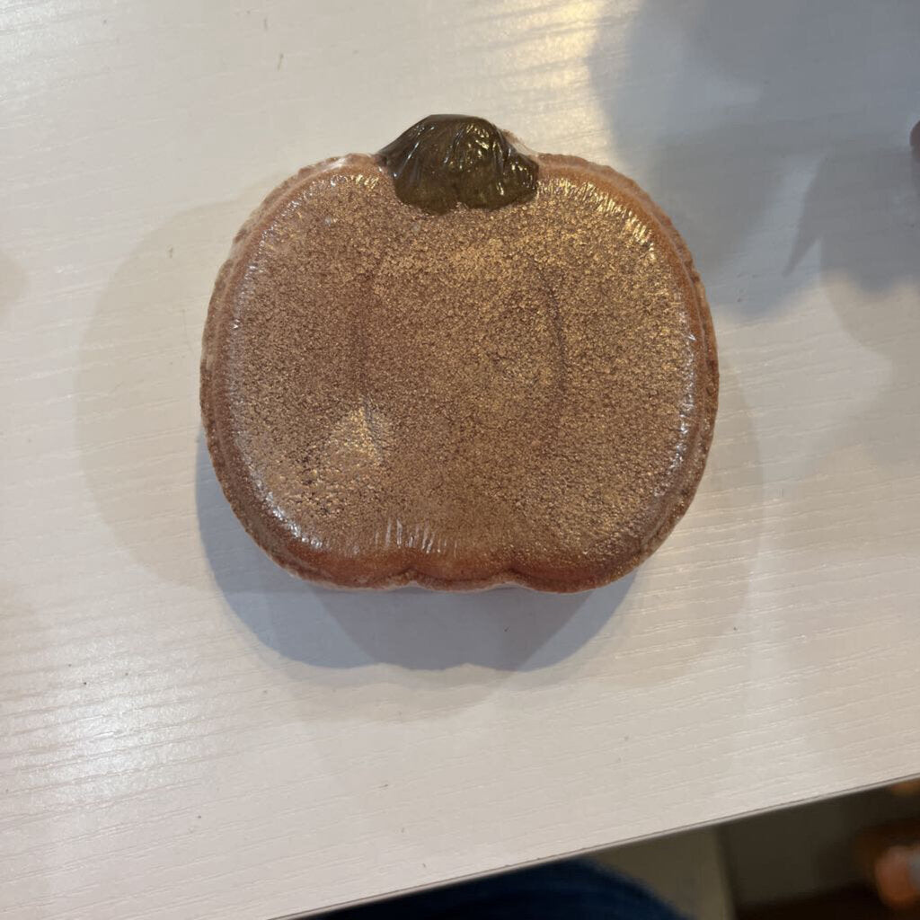 Tan Pumpkin Bath Bomb